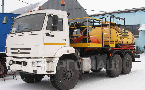 Агрегат кислотной обработки скважин СИН-32