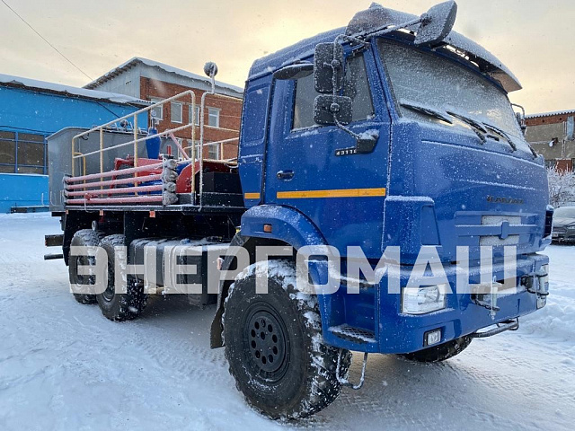 Цементировочный агрегат ЦА-32 с насосом НЦ-320 с водоподающим блоком отгружен в г. Новый Уренгой